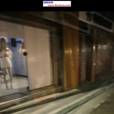 #无锡#,#扫街# 2] 无锡 通红路口巷子 两三个妹子 对面人也有男的拉客 会把你带房间里自己选 每个房间有四五个 都挺不错